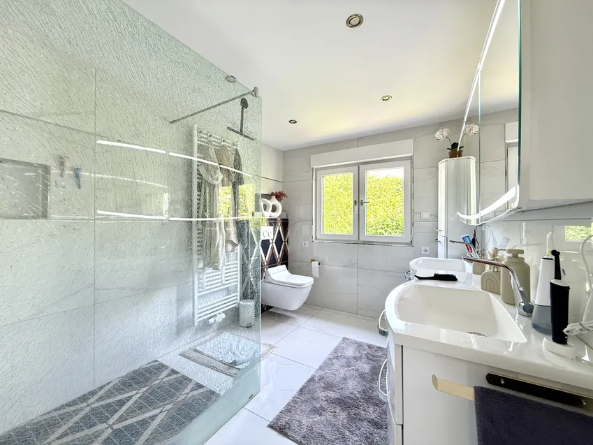 Badezimmer OG 