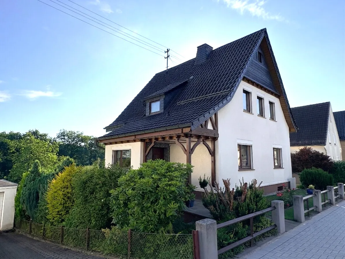 Straßenansicht