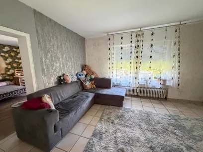 1. OG rechts Wohnen