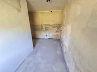 Küche - Wohnung links