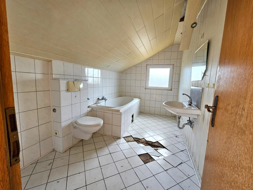 Wannenbad DG