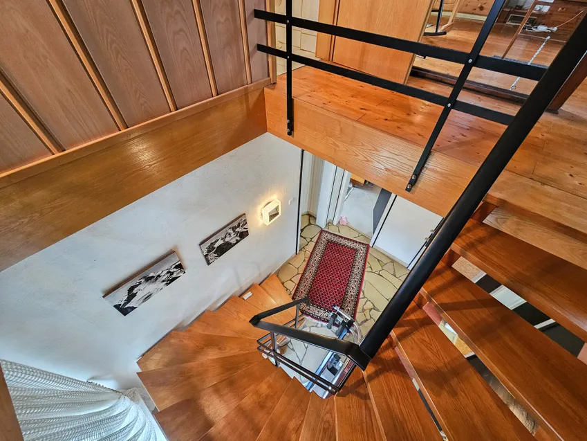 Treppe zum Dachgeschoss