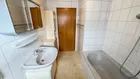 Tageslichtbad mit Wanne und WC OG