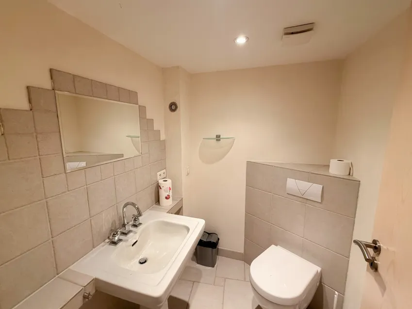 WC