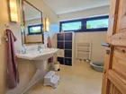 Badezimmer im DG