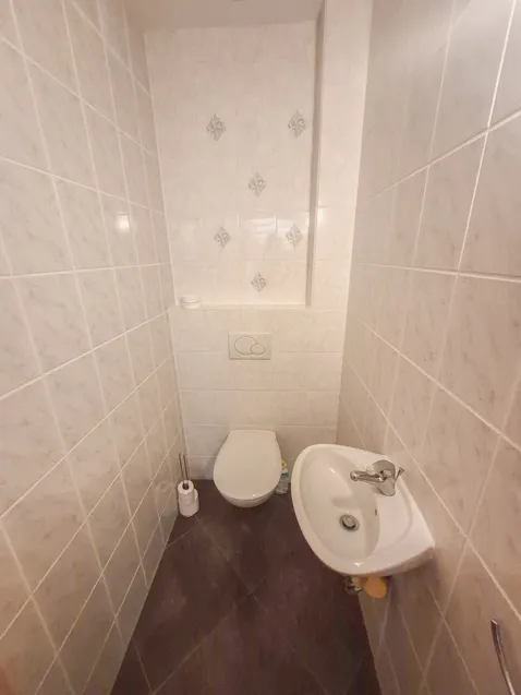 Gäste/WC (OG)