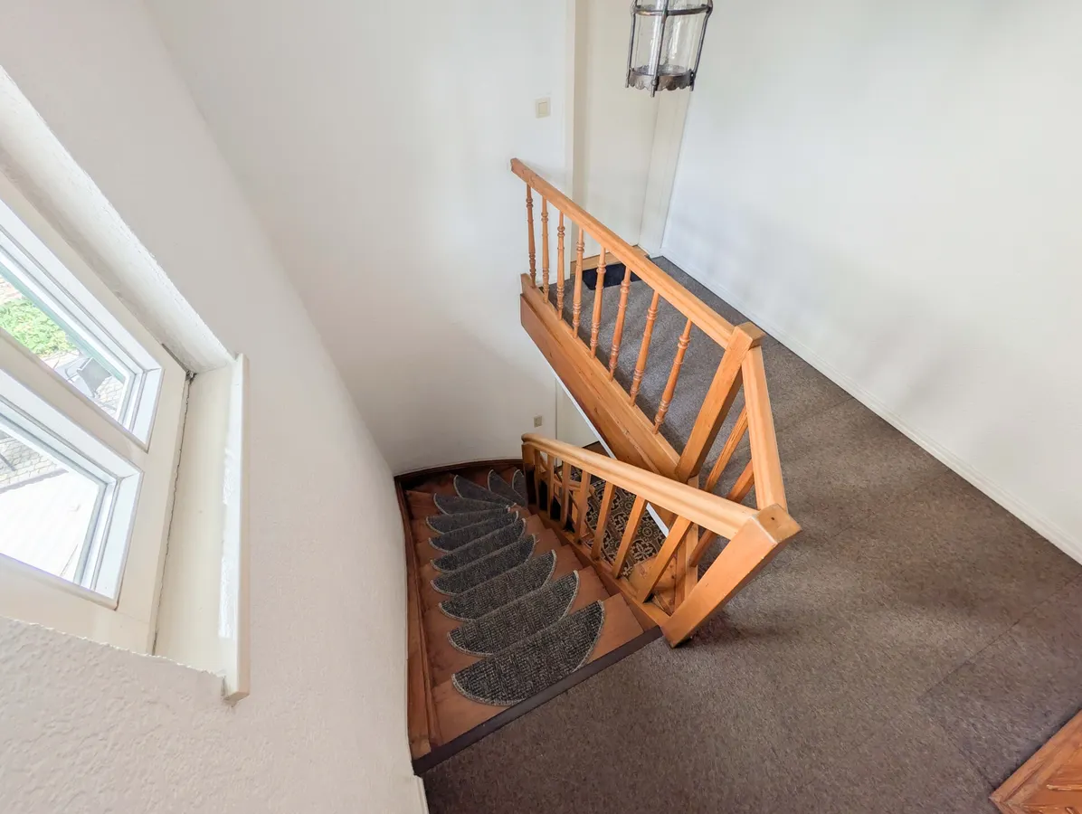 Treppe zum OG