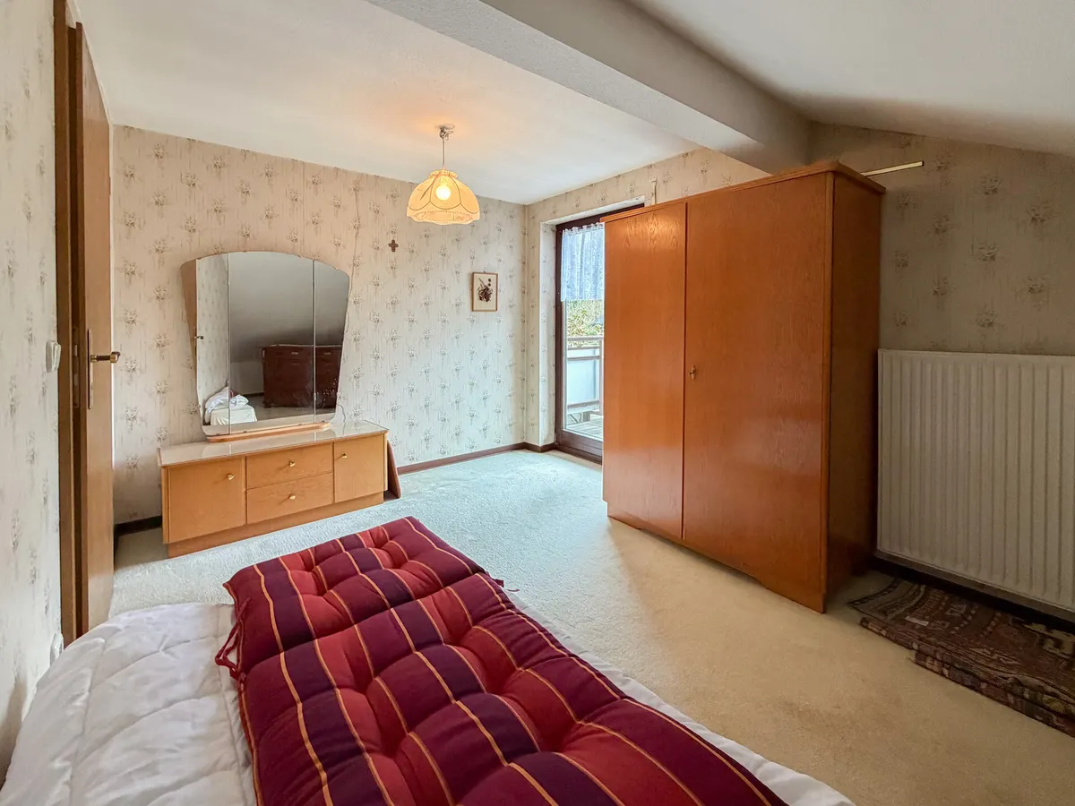 Schlafzimmer DG