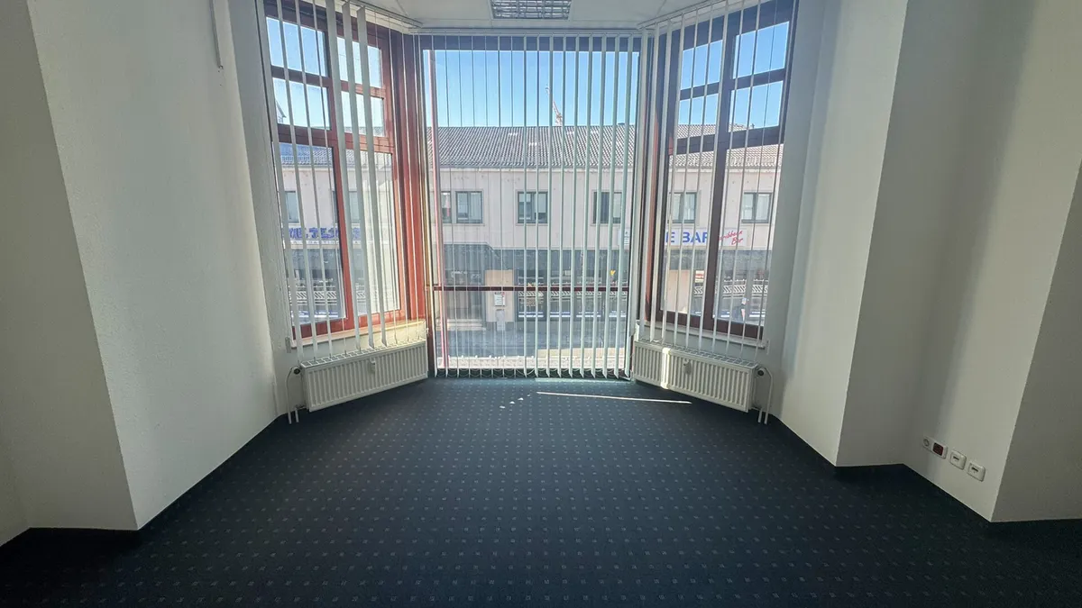 Ladenfläche-Bürofläche