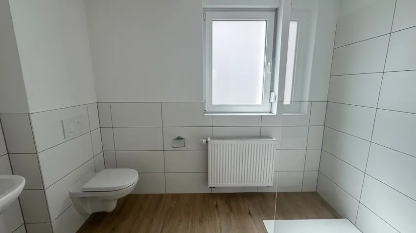Tageslichtbad EG Wohnhaus Nr. 11