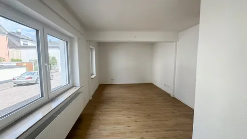Zimmer EG Wohnhaus Nr.11
