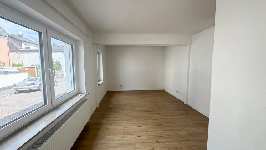 Zimmer EG Wohnhaus Nr.11