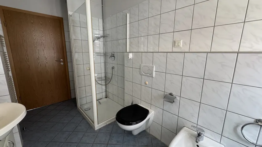 Wannen und Duschbad 