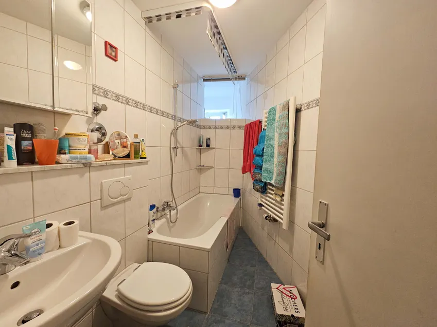 Badezimmer (DG)