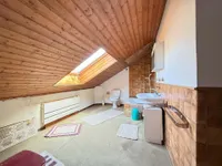 Badezimmer (DG)