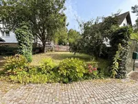 Wiesengrundstück