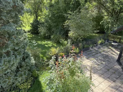 Blick auf Garten und Terrasse