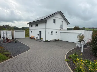 Straßenansicht