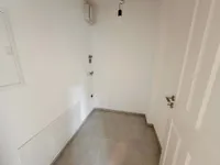 HWR