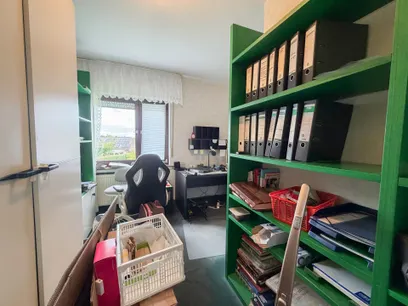 Büro EG