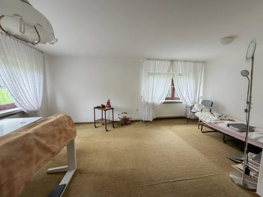 Wohn-Esszimmer KG