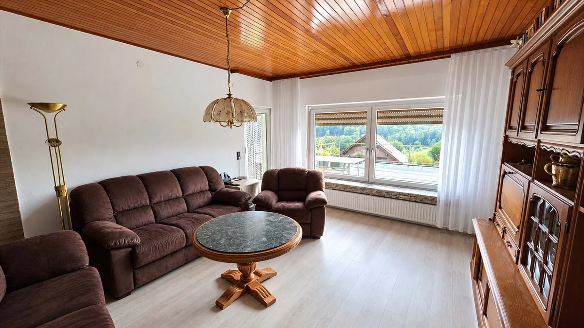 Wohnzimmer (EG)
