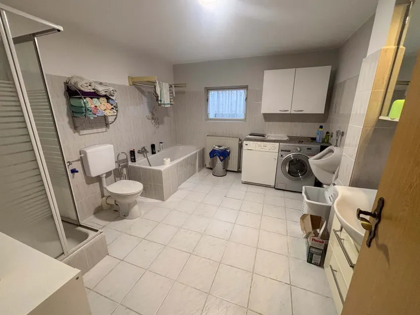 Badezimmer UG