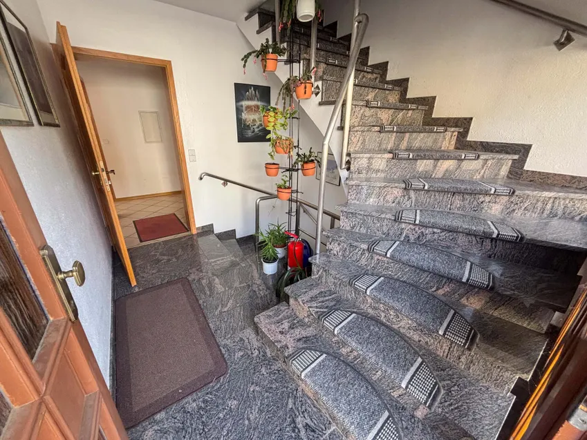 Treppenhaus EG