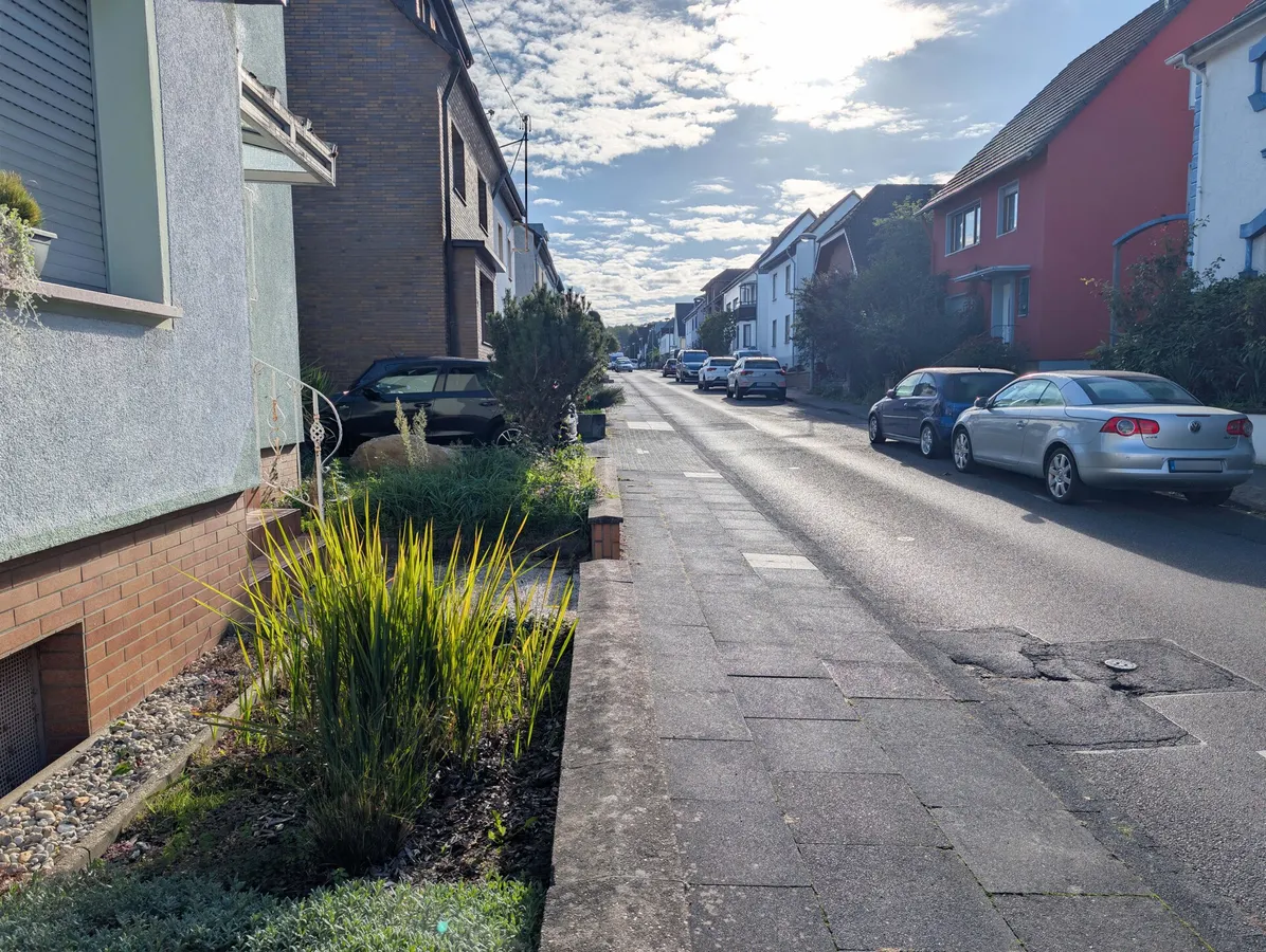 Straßenansicht