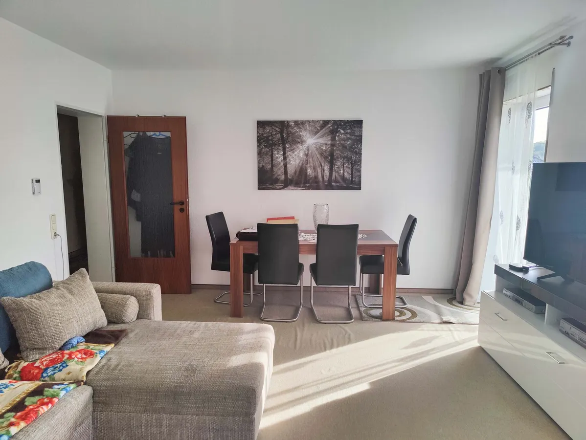 Wohn-/Esszimmer-bearbeitet