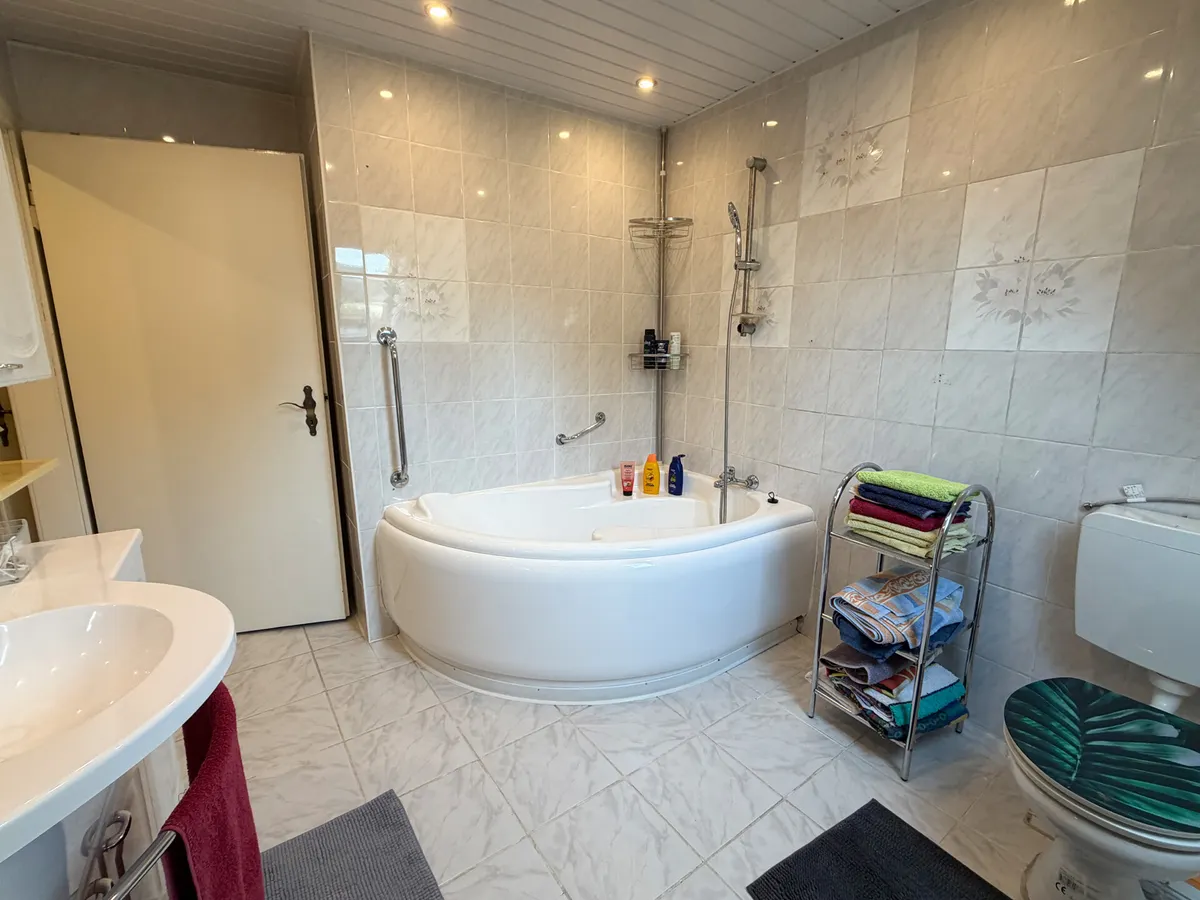 Badezimmer DG