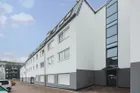 Ansicht mit Stellplätzen