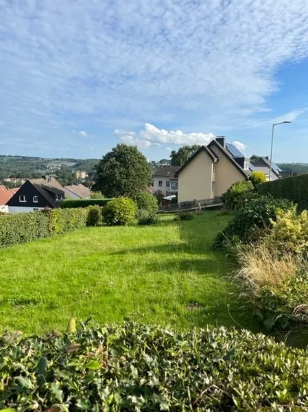 Grundstück mit Fernsicht