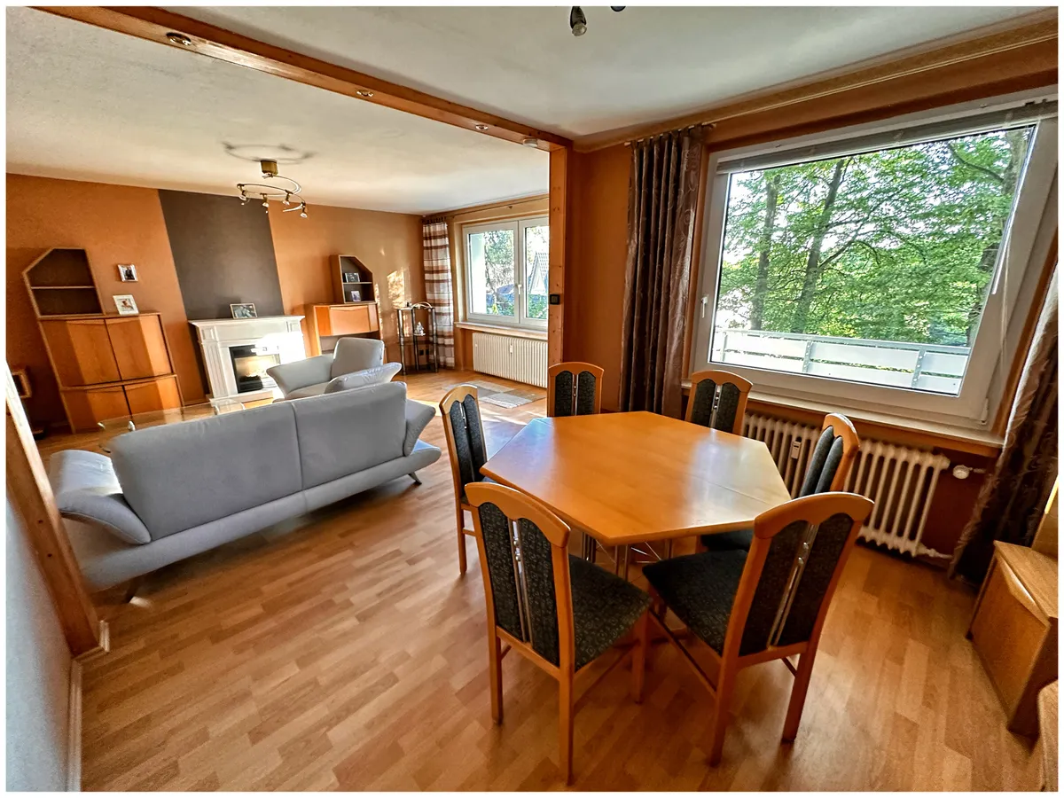 Essbereich/ früher Kinderzimmer