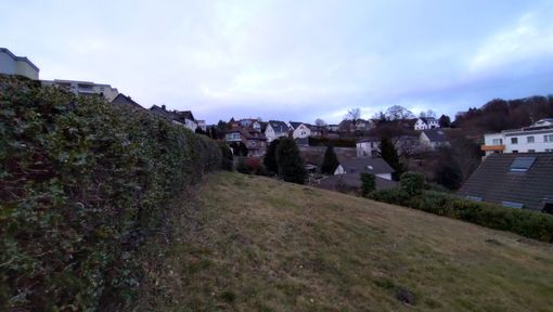 Grundstück mit Fernsicht