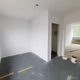 Küche mit Abstellkammer Straßenseite