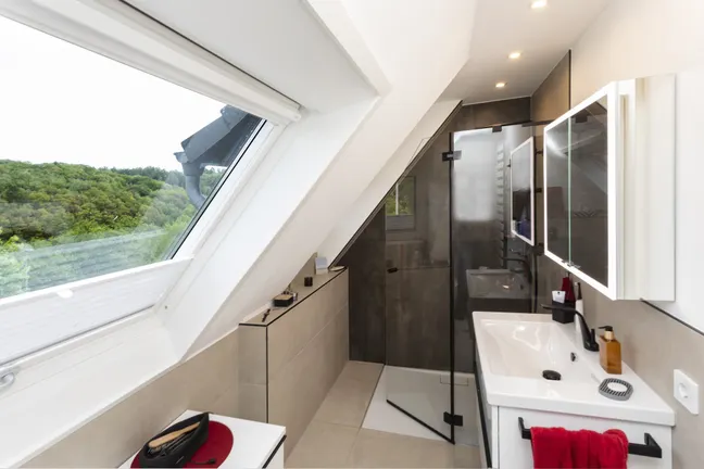 Badezimmer DG