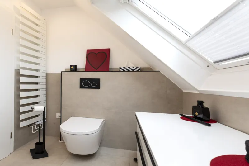 Badezimmer DG
