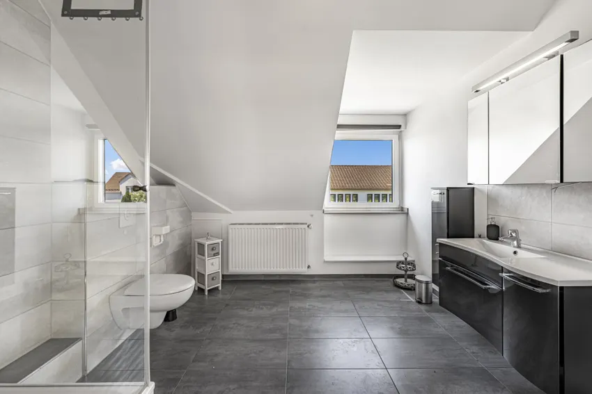 Badezimmer Dachgeschoss