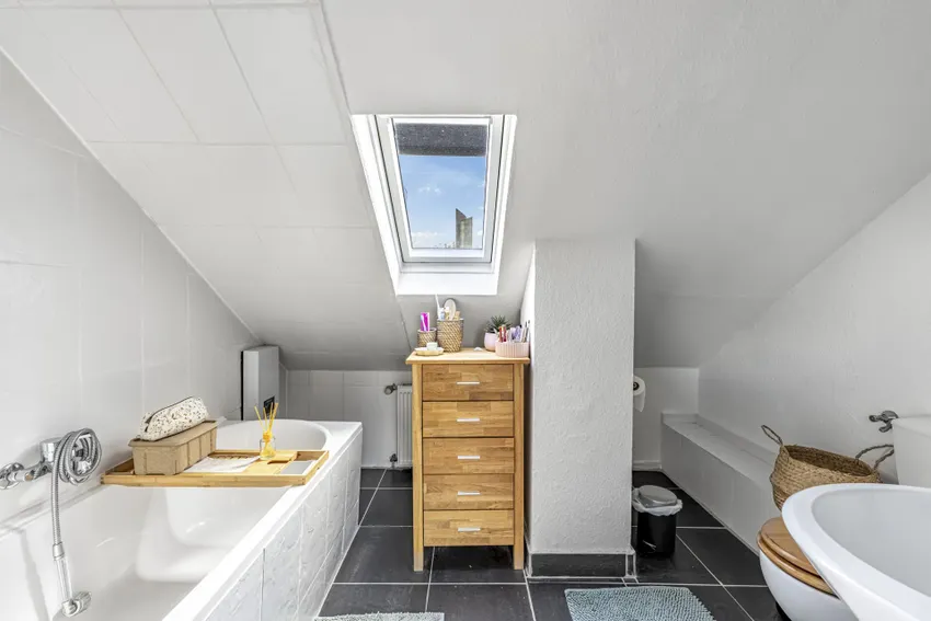 Badezimmer Dachgeschoss