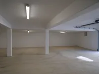 geräumige Tiefgarage