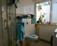 modernes Badezimmer DG