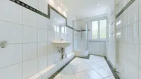 zeitloses Duschbad