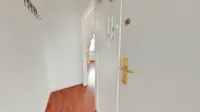 kleiner Wohnungsflur