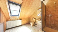 Duschbad im Dachgeschoss