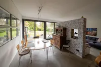 Essbereich mit Blick in den Garten