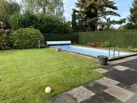 Garten und Pool