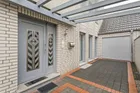 Eingang + Garage