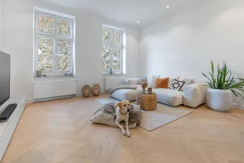 Exklusives Wohnen: Historisches Herrenhaus-Ambiente trifft auf Neubaustandard von 2024