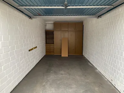 Garage 1